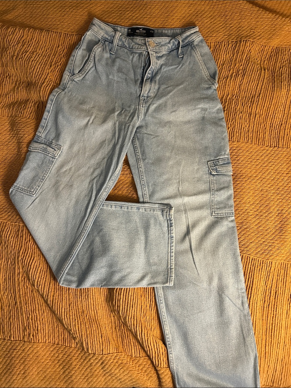 Hollister Light Blue Women's Relaxed Cargo Jeans